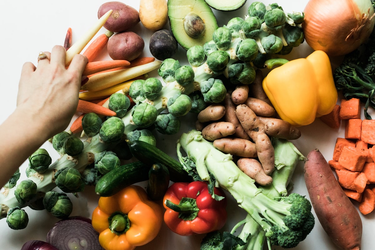 Protein-rich lunch bowl for mood stability